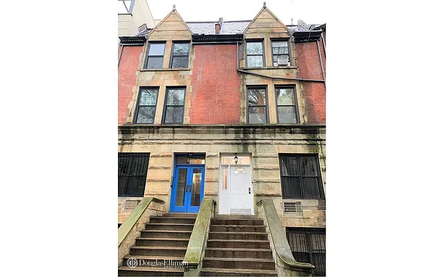 Rented by Douglas Elliman | media 17