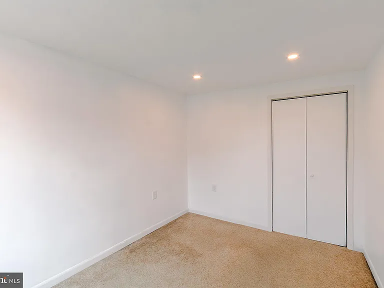 456 Lyceum Ave — Photo 25