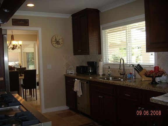 Updated Gourmet Kitchen!
