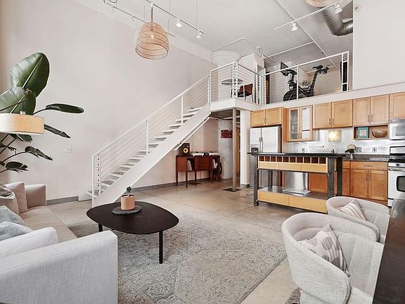 5th image of 250 Park Ave Unit 209