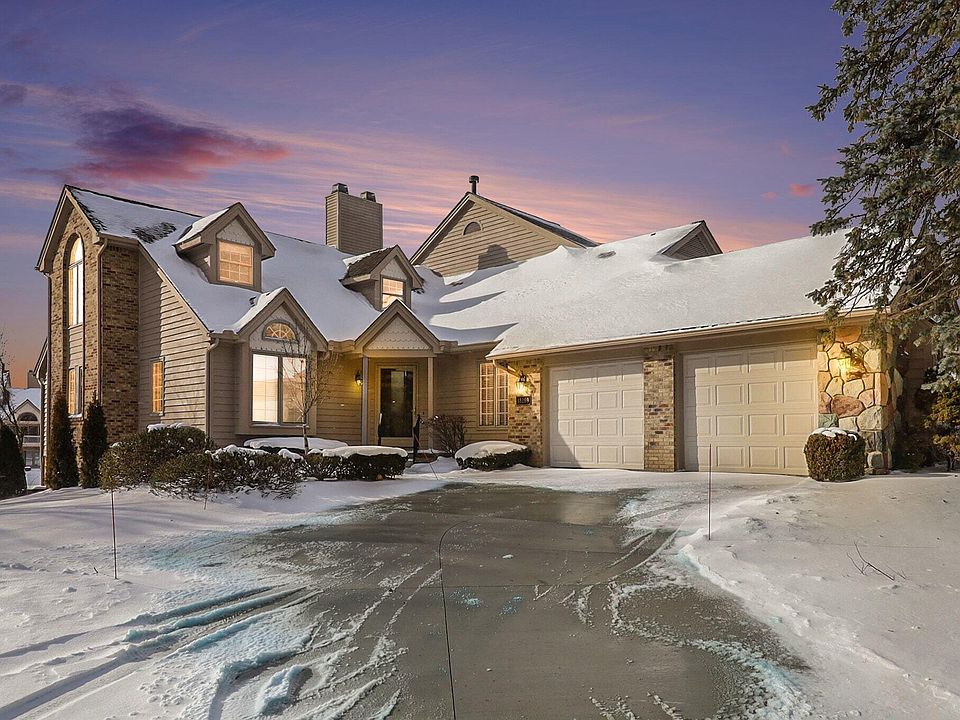 1st image of 18269 Blue Heron Dr E #16