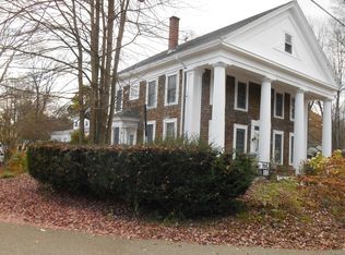 31 West St, Petersham, MA 01366