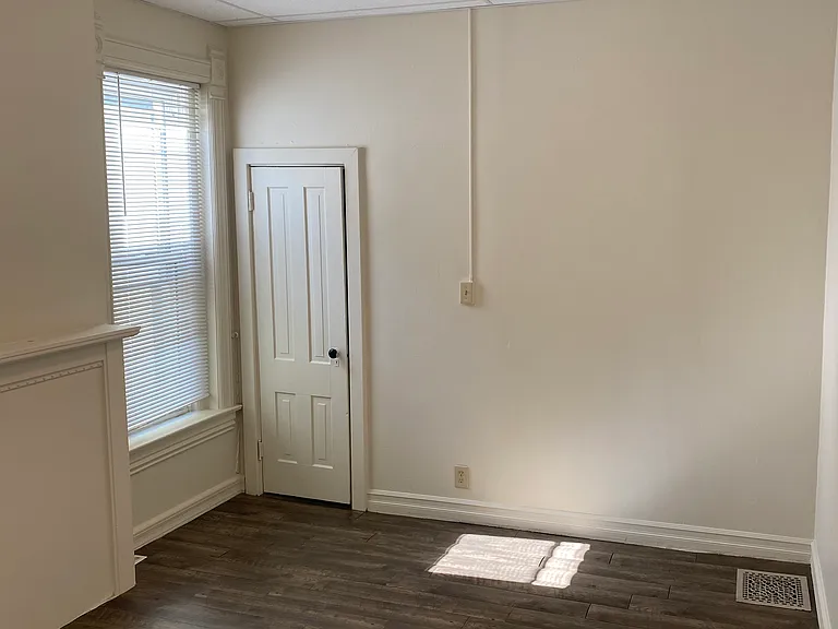 146 W Ellsworth Ave #2 — Photo 8
