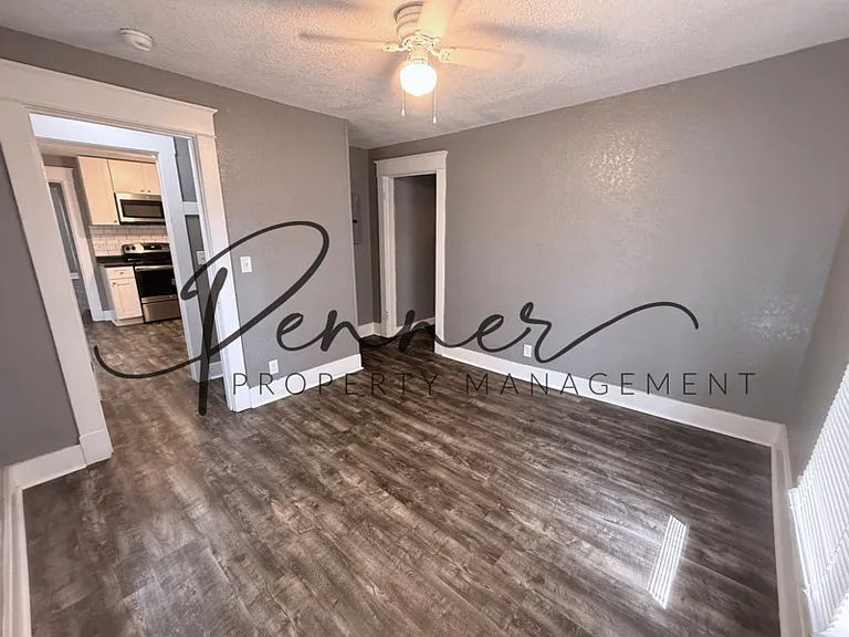 133 S Lincoln St #4 — Photo 6