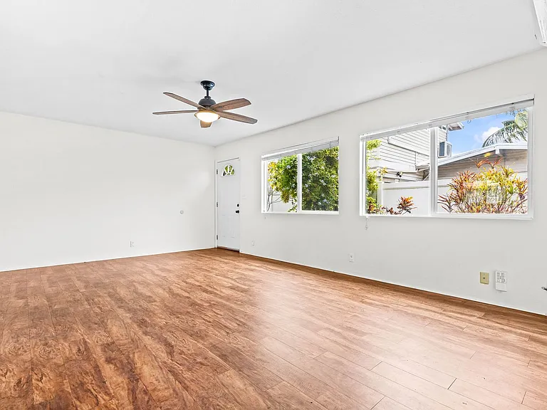 630 Wanaao Rd — Photo 35