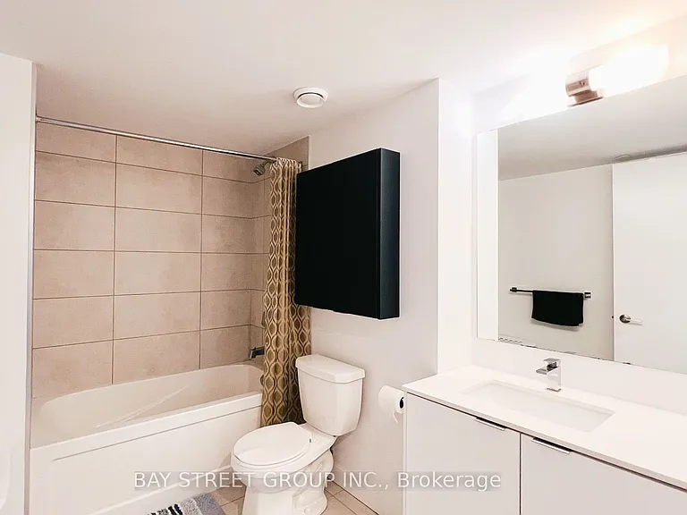 8 Tippett Rd #312 — Photo 9