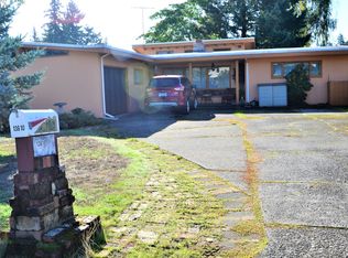 13610 SE Clay St, Portland, OR 97233