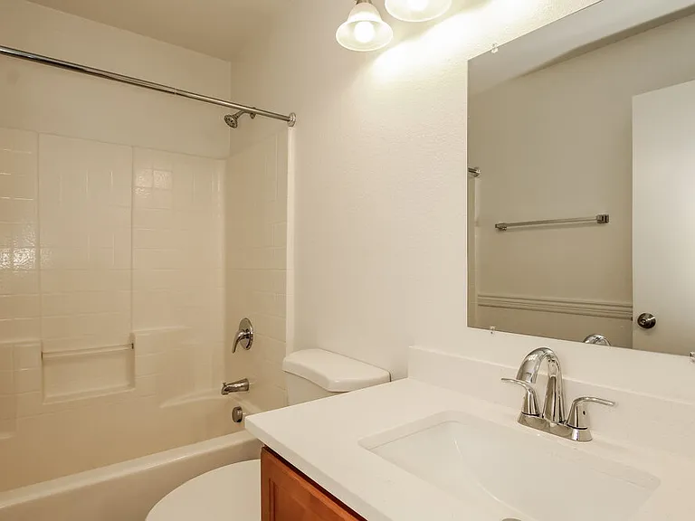 1626 E Aspen Ave — Photo 18