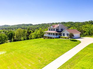 831 Chariot Dr, Seymour, TN 37865