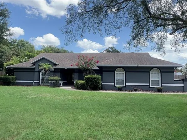 5939 Windwood Dr, Lakeland, FL 33813