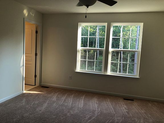 4th image of 23008 Foxglove Way