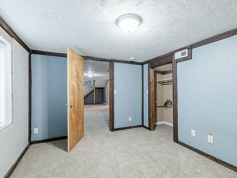 2991 Holdrege St — Photo 35