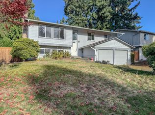 9300 NE 132nd Pl, Kirkland, WA 98034