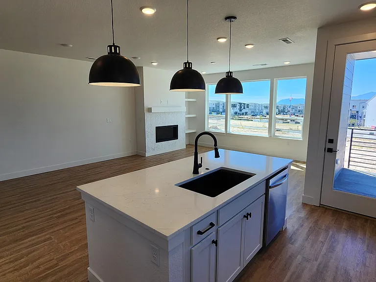 10745 Lewanee Point — Photo 15