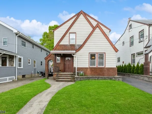 15 Clay St, Clifton City, NJ 07014