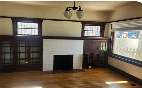 3 bed, 1.5 bath, 1606 sqft, $3,200 — Photo 4