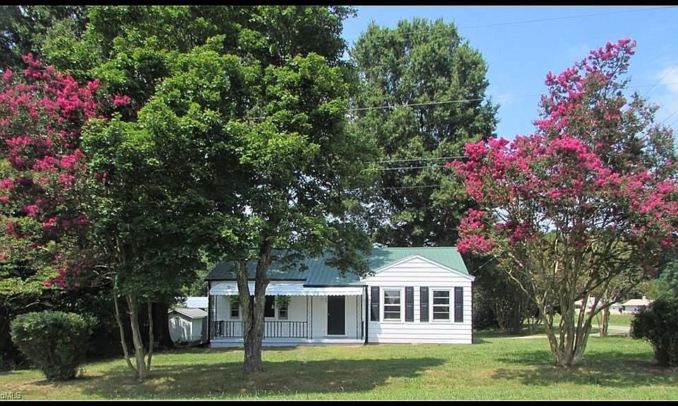 1st image of 188 Hill Dr