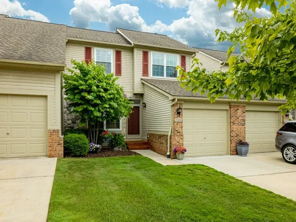 41858 Cantebury Dr, Novi, MI 48377