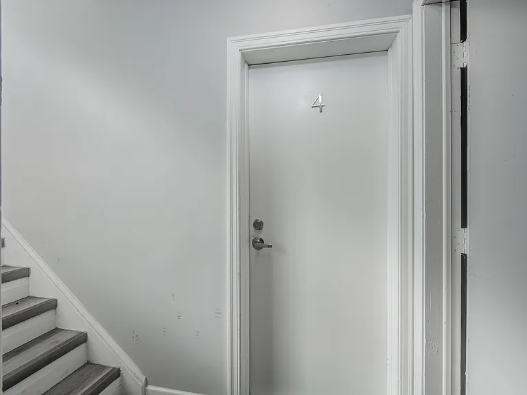 99 Haig St #4 — Photo 5