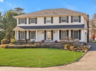 155 Willow Rd, Woodmere, NY 11598