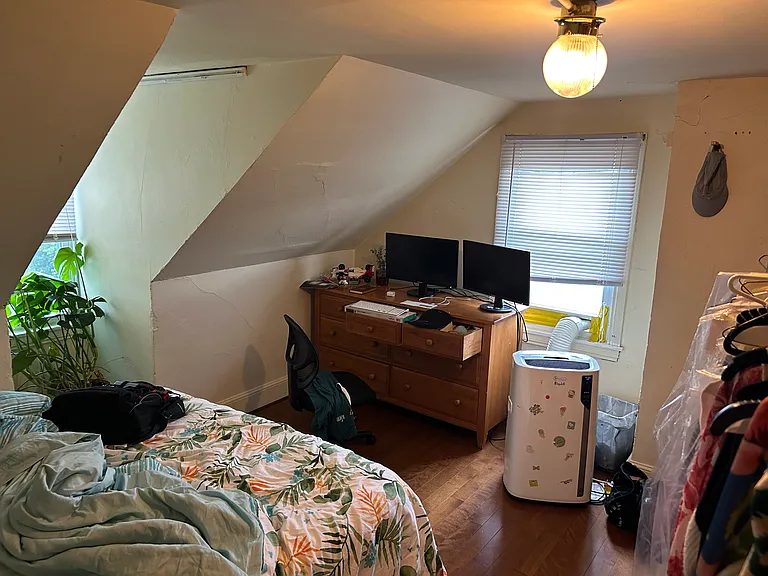 224 Highland Ave — Photo 21