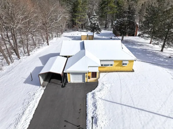 32 Clapp St, Norton, MA 02766
