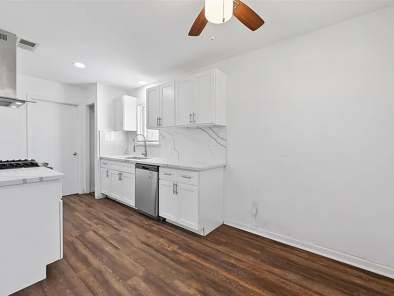 23567 Pine Forest Dr — Photo 10