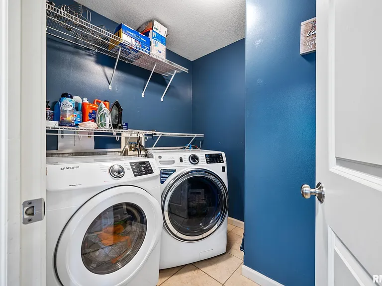 2321 W Kenfield Ct — Photo 22