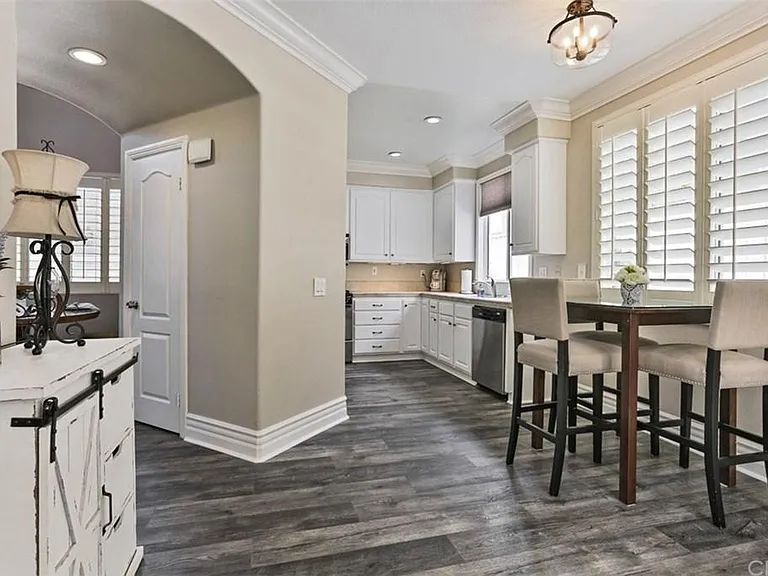 103 Melrose Dr — Photo 11