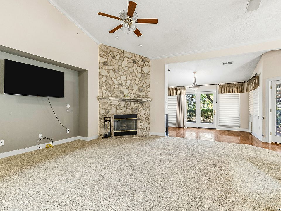 1st image of 3325 Sherwin Dr