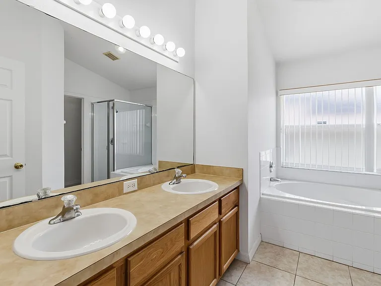 210 Pine Cone Dr — Photo 20