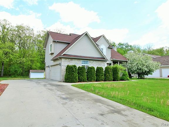 2nd image of 1357 Deer Creek Trl
