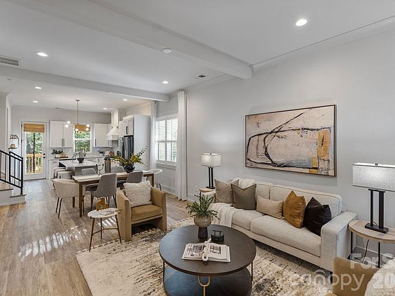 3rd image of 3017 Palm Ave