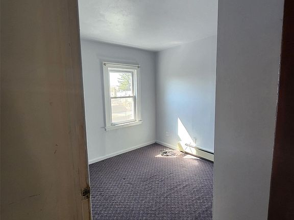 4th image of 202-14 33rd Ave