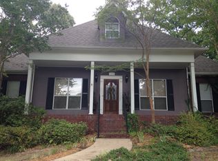 124 Deer Run Dr, Alabaster, AL 35007