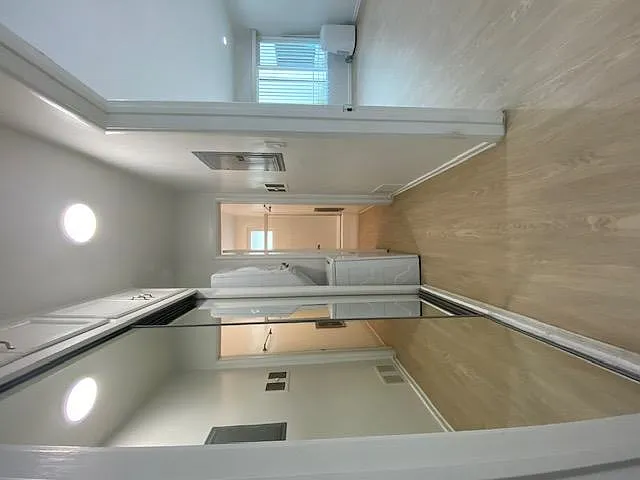 1837 N Gramercy Place — Photo 12