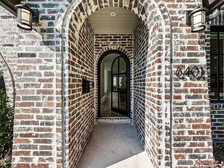 6401 Richmond Ave — Photo 18