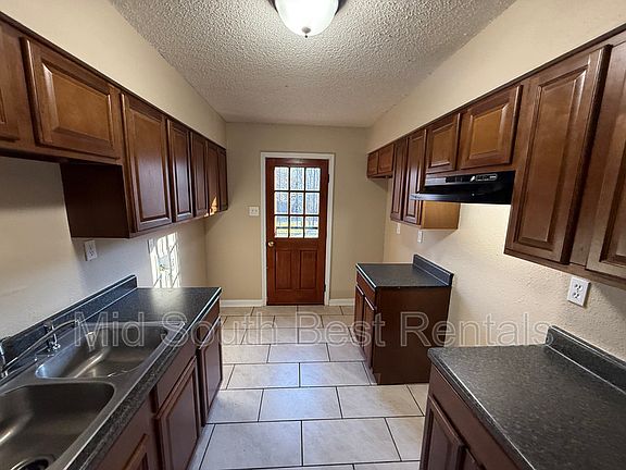 5th image of 3662 Kerwin Dr