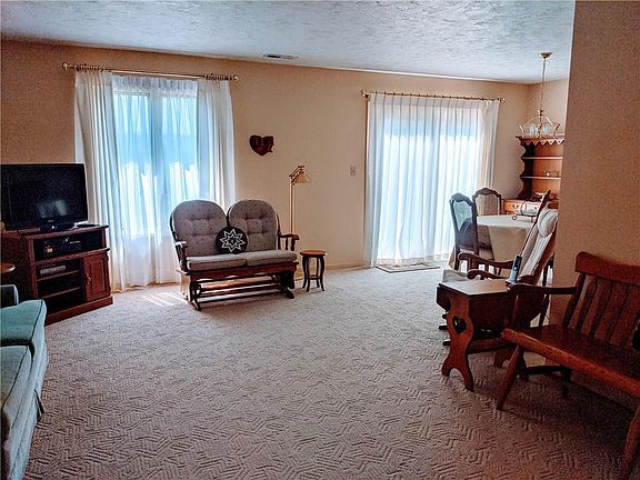 5th image of 3539 Woodglen Way