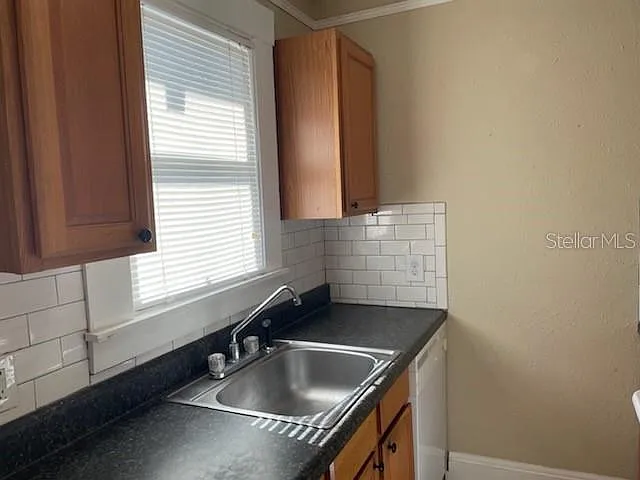 807 1/2 S Fremont Ave #UPPER — Photo 12