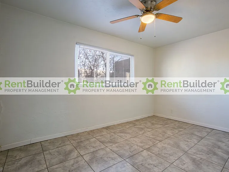 3422 Smith Ave SE — Photo 15