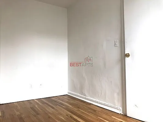 Rented by Best Apartments North Inc | media 32