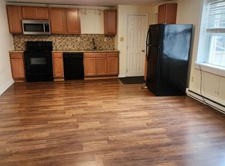 222 Delaware Ave APT 3, Palmerton, PA 18071