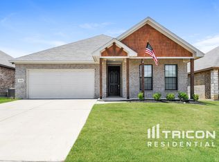 10336 Fort Teran Trl, Crowley, TX 76036