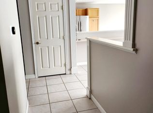 2813 Gill St, Bloomington, IL