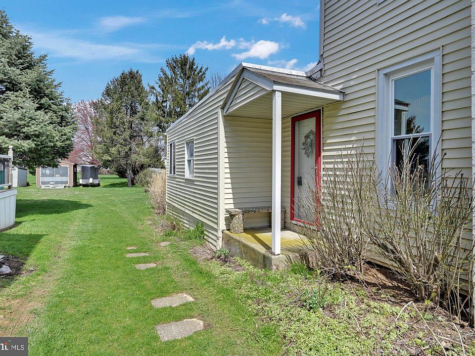 68 Robert Rd Ephrata PA Zillow