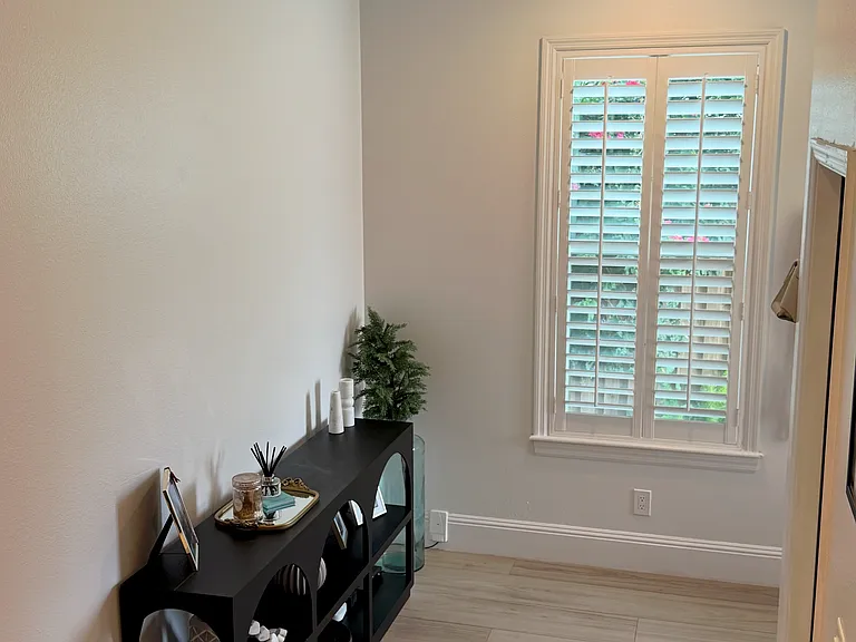 306 S Arrawana Ave #2 — Photo 7