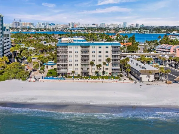 800 Benjamin Franklin Dr Unit 110, Sarasota, FL 34236