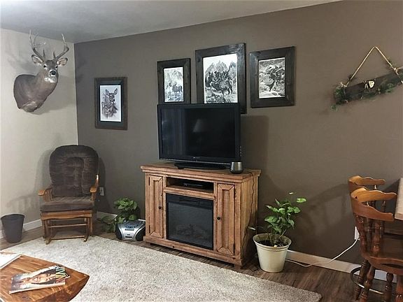 5th image of 1122 Cruiser Ln #1122D