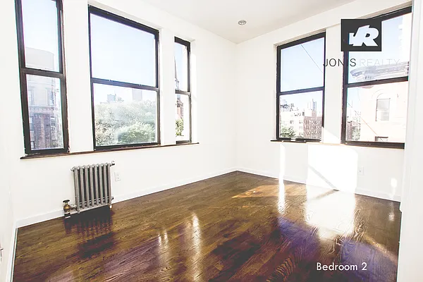 Rented by Jonis Realty | media 14